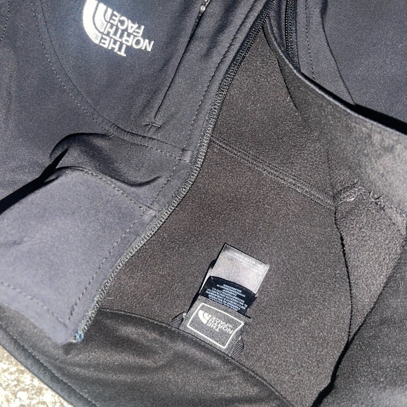 Authentic Louis Vuitton Box with pull tab and booklet USED shoe box purse box - Picture 16 of 16